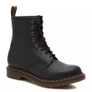 Dr. Martens 1460 Smooth Boots